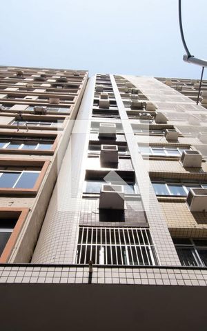 Studio para alugar com 35m², 1 quarto e sem vaga Studio para alugar com 35m², 1 quarto e sem vagaFachada