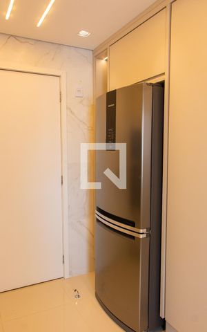 Apartamento à venda com 136m², 2 quartos e 2 vagasCOZINHA