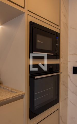 Apartamento à venda com 136m², 2 quartos e 2 vagasCOZINHA