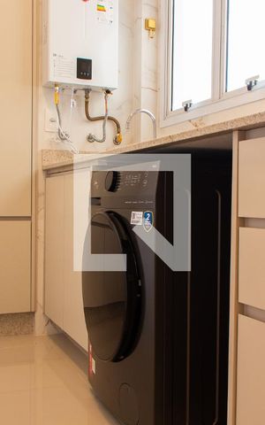 Apartamento à venda com 136m², 2 quartos e 2 vagasÁREA DE SERVIÇO