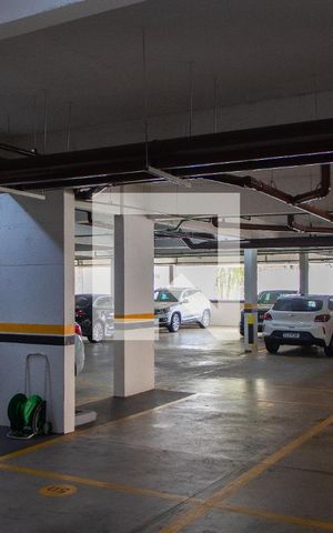 Apartamento à venda com 136m², 2 quartos e 2 vagasESTACIONAMENTO