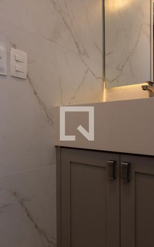 Apartamento à venda com 136m², 2 quartos e 2 vagasBANHEIRO DA SUITE 2