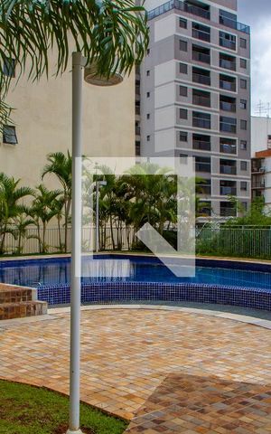 Apartamento à venda com 136m², 2 quartos e 2 vagasÁREA COMUM - PISCINA