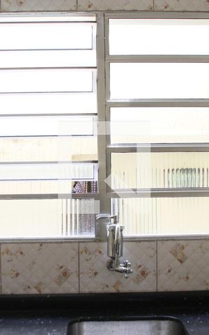 Casa para alugar com 100m², 2 quartos e 1 vagaCozinha