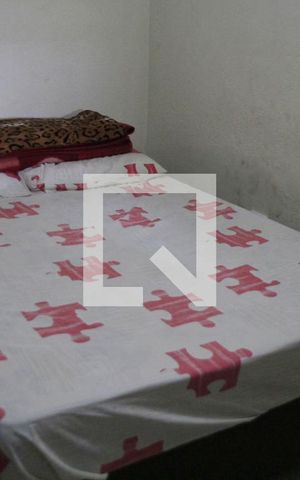 Casa para alugar com 100m², 2 quartos e 1 vagaQuarto 1