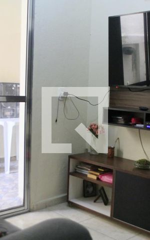 Casa para alugar com 100m², 2 quartos e 1 vagaSala