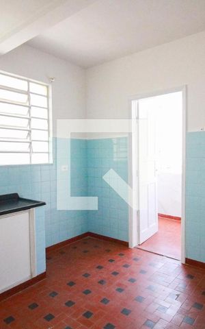 Apartamento para alugar com 70m², 2 quartos e sem vagacozinha