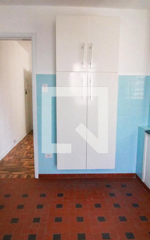 Apartamento para alugar com 70m², 2 quartos e sem vagacozinha