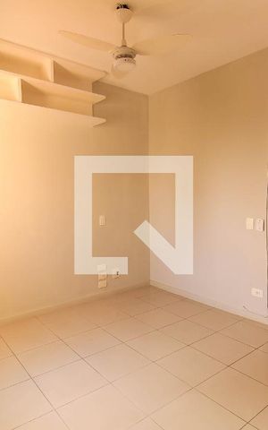 Apartamento à venda com 116m², 3 quartos e 3 vagas Apartamento à venda com 116m², 3 quartos e 3 vagasQuarto 3