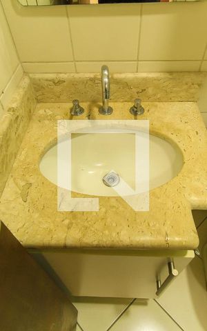 Apartamento à venda com 116m², 3 quartos e 3 vagas Apartamento à venda com 116m², 3 quartos e 3 vagasBanheiro