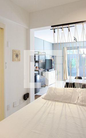 Studio à venda com 48m², 1 quarto e sem vaga Studio à venda com 48m², 1 quarto e sem vagaquarto