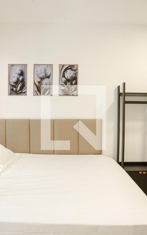 Studio à venda com 48m², 1 quarto e sem vaga Studio à venda com 48m², 1 quarto e sem vagaquarto