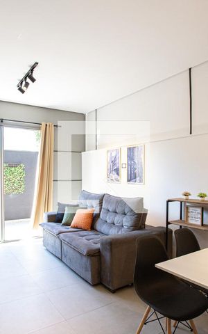 Studio à venda com 48m², 1 quarto e sem vaga Studio à venda com 48m², 1 quarto e sem vagaSala