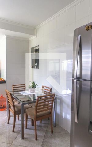 Apartamento à venda com 199m², 3 quartos e 2 vagas Apartamento à venda com 199m², 3 quartos e 2 vagasCozinha