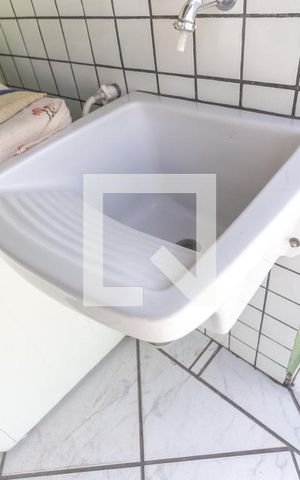 Apartamento à venda com 199m², 3 quartos e 2 vagas Apartamento à venda com 199m², 3 quartos e 2 vagasTanque