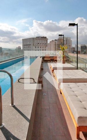 Studio à venda com 30m², 0 quarto e sem vagaPiscina