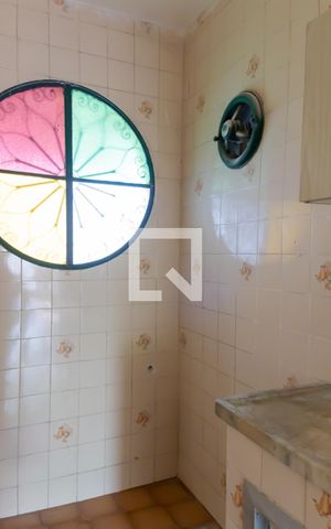 Casa para alugar com 60m², 1 quarto e sem vaga Casa para alugar com 60m², 1 quarto e sem vagaCozinha