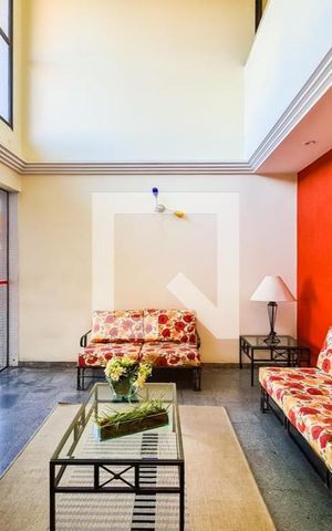 Apartamento à venda com 90m², 3 quartos e 2 vagas Apartamento à venda com 90m², 3 quartos e 2 vagasHall de Entrada