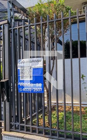 Apartamento à venda com 90m², 3 quartos e 2 vagas Apartamento à venda com 90m², 3 quartos e 2 vagasFachada com Plaquinha