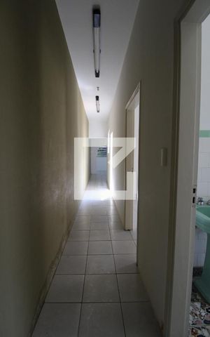 Casa à venda com 170m², 3 quartos e 4 vagasCorredor 2