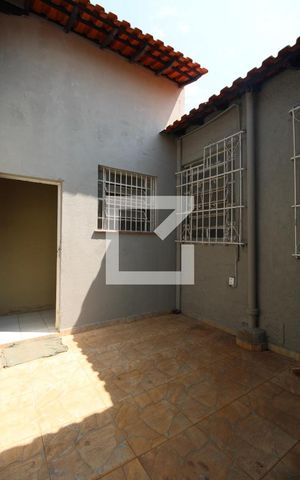 Casa à venda com 170m², 3 quartos e 4 vagasQuintal