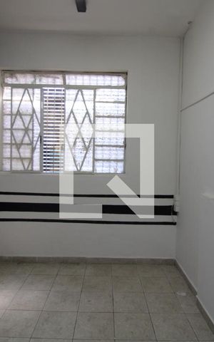Casa à venda com 170m², 3 quartos e 4 vagasEscritório