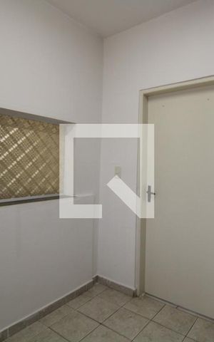 Casa à venda com 170m², 3 quartos e 4 vagasEscritório