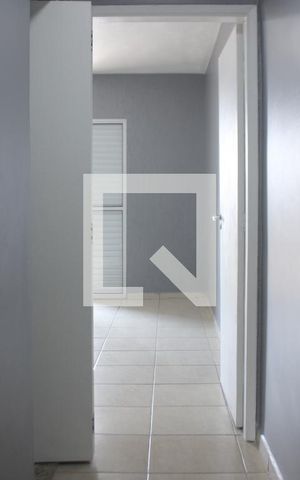 Casa para alugar com 120m², 2 quartos e 1 vagaCorredor