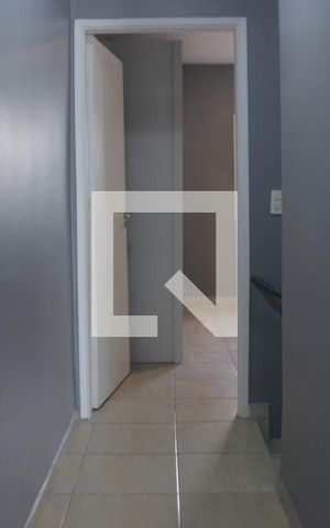 Casa para alugar com 120m², 2 quartos e 1 vagaCorredor