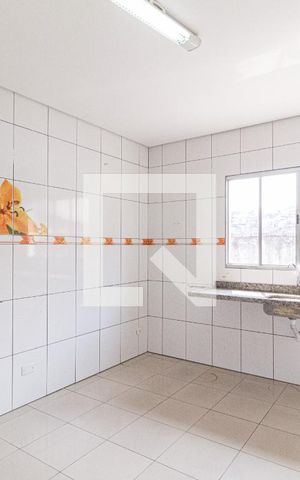 Casa para alugar com 90m², 2 quartos e sem vaga Casa para alugar com 90m², 2 quartos e sem vagaCozinha
