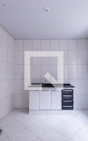 Casa de condomínio para alugar com 70m², 2 quartos e sem vaga Casa de condomínio para alugar com 70m², 2 quartos e sem vagaCozinha