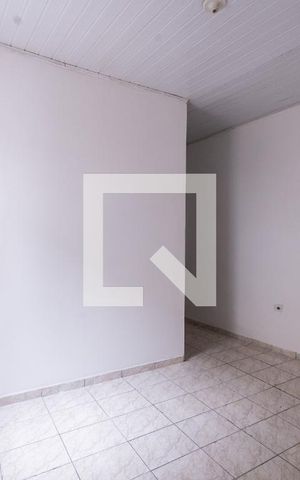 Casa de condomínio para alugar com 70m², 2 quartos e sem vaga Casa de condomínio para alugar com 70m², 2 quartos e sem vagaQuarto 1
