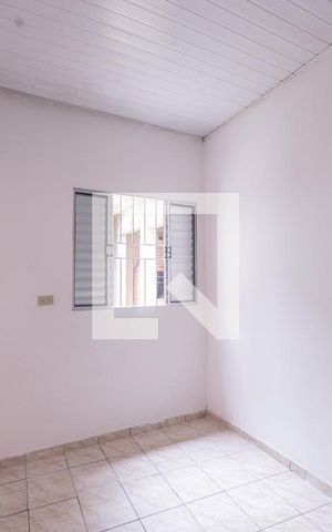Casa de condomínio para alugar com 70m², 2 quartos e sem vaga Casa de condomínio para alugar com 70m², 2 quartos e sem vagaQuarto 1