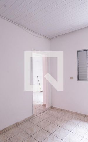 Casa de condomínio para alugar com 70m², 2 quartos e sem vaga Casa de condomínio para alugar com 70m², 2 quartos e sem vagaQuarto 1