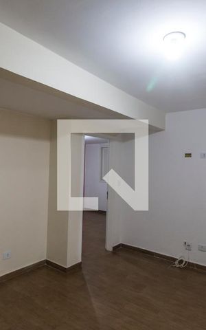 Casa de condomínio à venda com 420m², 7 quartos e 4 vagasSala de TV