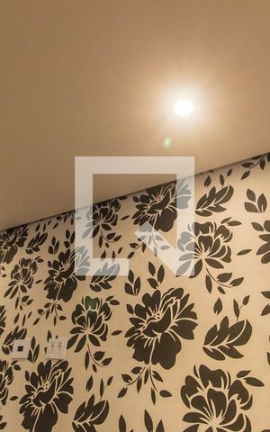 Casa de condomínio à venda com 420m², 7 quartos e 4 vagasDetalhe Sala