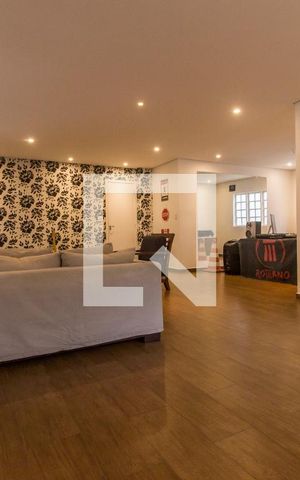 Casa de condomínio à venda com 420m², 7 quartos e 4 vagasSala de Estar