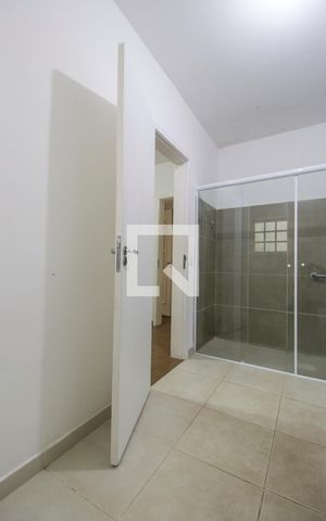 Casa de condomínio à venda com 420m², 7 quartos e 4 vagasBanheiro da Suíte 5