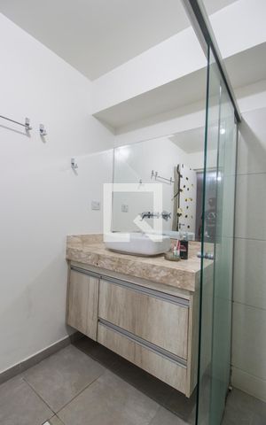 Casa de condomínio à venda com 420m², 7 quartos e 4 vagasBanheiro da Suíte 3