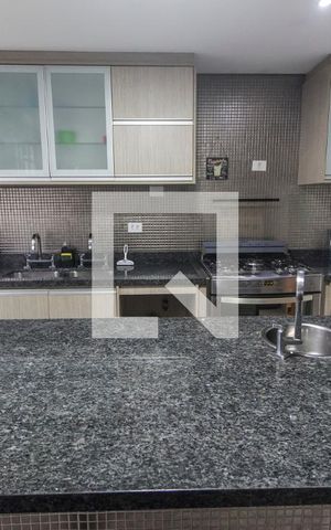 Casa de condomínio à venda com 420m², 7 quartos e 4 vagasdetalhe da cozinha