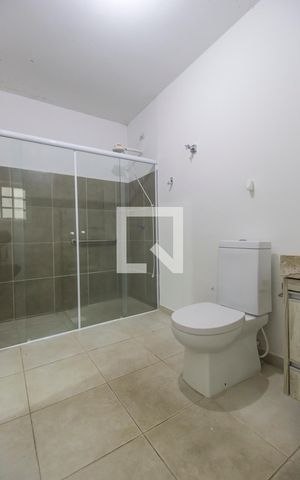 Casa de condomínio à venda com 420m², 7 quartos e 4 vagasBanheiro da Suíte 5