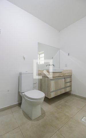 Casa de condomínio à venda com 420m², 7 quartos e 4 vagasBanheiro da Suíte 5