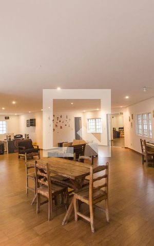 Casa de condomínio à venda com 420m², 7 quartos e 4 vagasSala de Estar