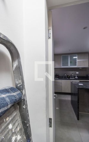 Casa de condomínio à venda com 420m², 7 quartos e 4 vagasDespensa