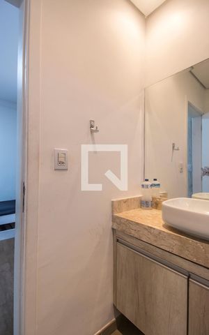 Casa de condomínio à venda com 420m², 7 quartos e 4 vagasBanheiro da Suíte 2