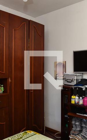 Casa à venda com 280m², 5 quartos e 1 vaga Casa à venda com 280m², 5 quartos e 1 vagaQuarto 4