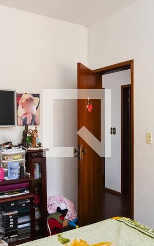 Casa à venda com 280m², 5 quartos e 1 vaga Casa à venda com 280m², 5 quartos e 1 vagaQuarto 4