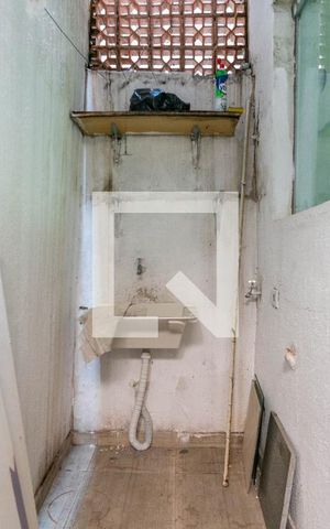Casa de condomínio à venda com 70m², 2 quartos e 1 vaga Casa de condomínio à venda com 70m², 2 quartos e 1 vagaÁrea de Serviço