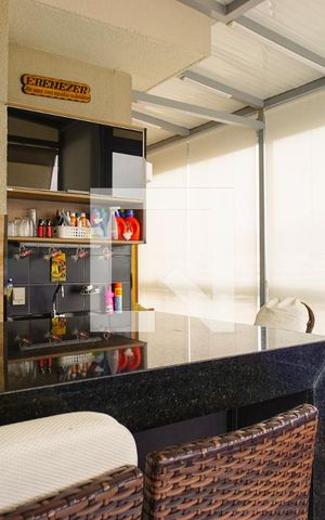 Apartamento à venda com 181m², 3 quartos e 2 vagas Apartamento à venda com 181m², 3 quartos e 2 vagasVaranda da Sala