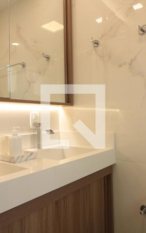Apartamento à venda com 80m², 3 quartos e 3 vagasBanheiro Social